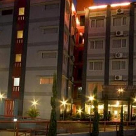 Wirton Dago Hotel Бандунг Экстерьер фото
